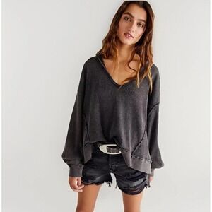 Free People We The Free women M buttercup thermal pullover washed black grunge